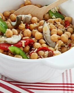 CAZUELA DE GARBANZOS AL HORNO CON BACALAO