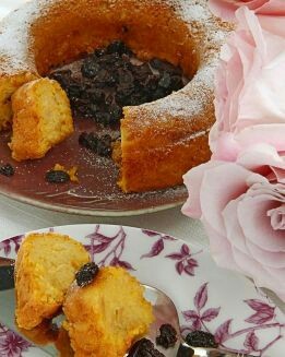 TARTA DE MAíZ CON PASAS