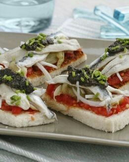 COCA DE BOQUERONES
