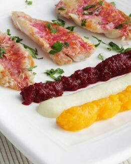 SALMONETES CON VERDURAS