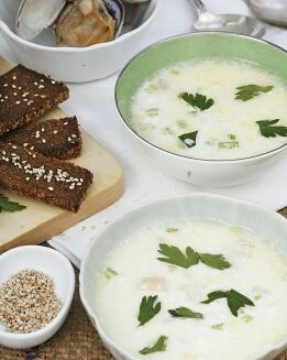 SOPA DE ALMEJAS