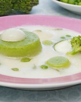 SOPA DE GELATINA DE VERDURAS