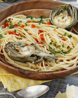 ESPAGUETIS CON ALCACHOFAS