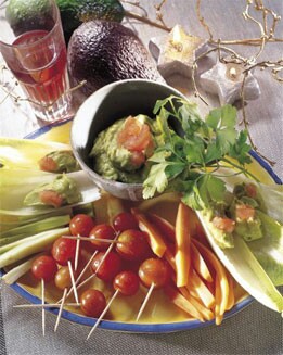 CRUDITÉS CON CREMA DE AGUACATE
