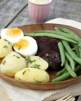 ENSALADA DE VERANO CON ALIOLI DE LIMÓN