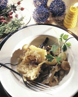 BACALAO ASADO CON CIRUELAS AL OPORTO