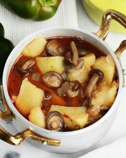 PATATAS GUISADAS CON SETAS
