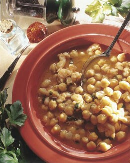 GARBANZOS CON GAMBAS