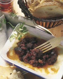 CAZUELA DE QUESO CON CHORIZO