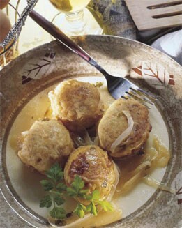 HUEVOS RELLENOS