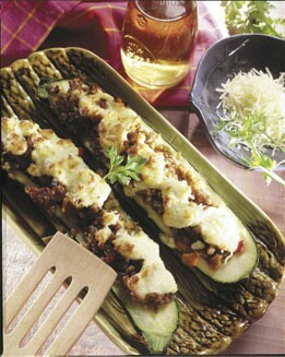 CALABACINES RELLENOS CON CARNE