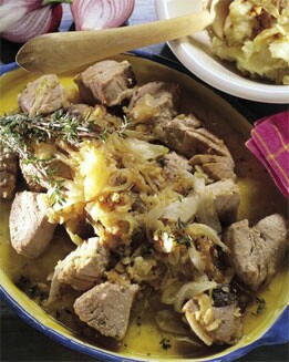 BONITO ENCEBOLLADO